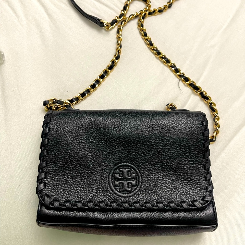 TORY BURCH MARION SHRUNKEN SHOULDER BAG